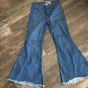 Adorable Judy Blue Belle Bottoms